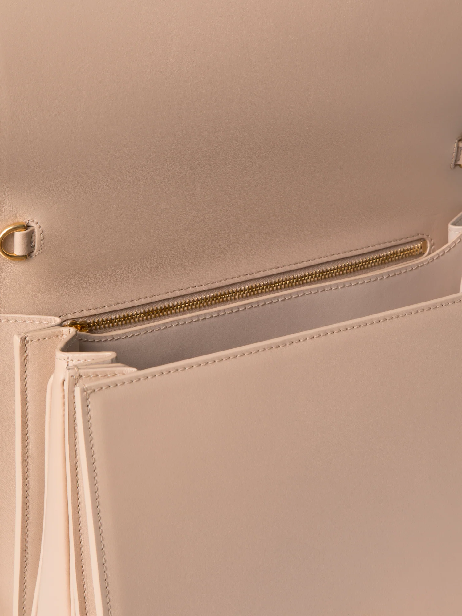 Alice Medium Top Handle Bag - Image 7