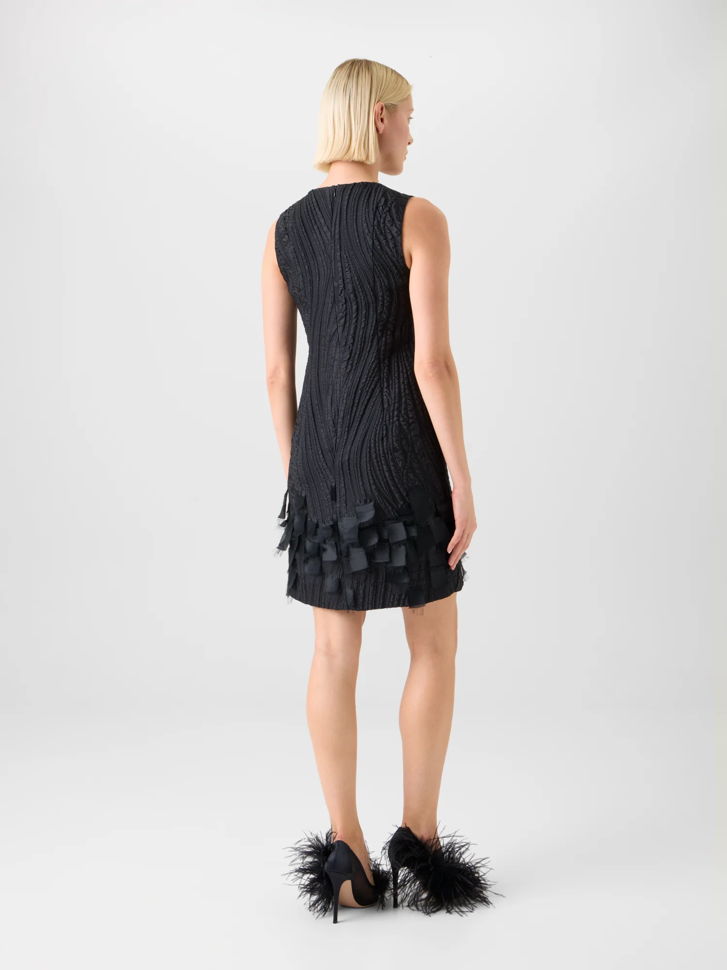 Cocktail Dress in Waves and Ribbons Jacquard - Image 5