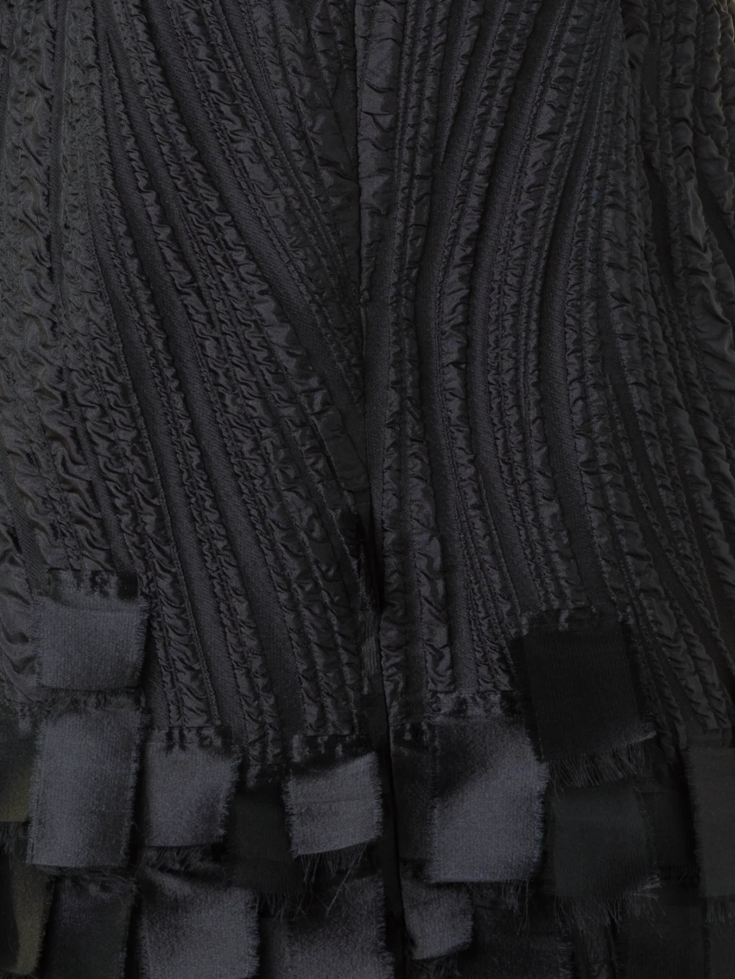 Cocktail Dress in Waves and Ribbons Jacquard - Image 6