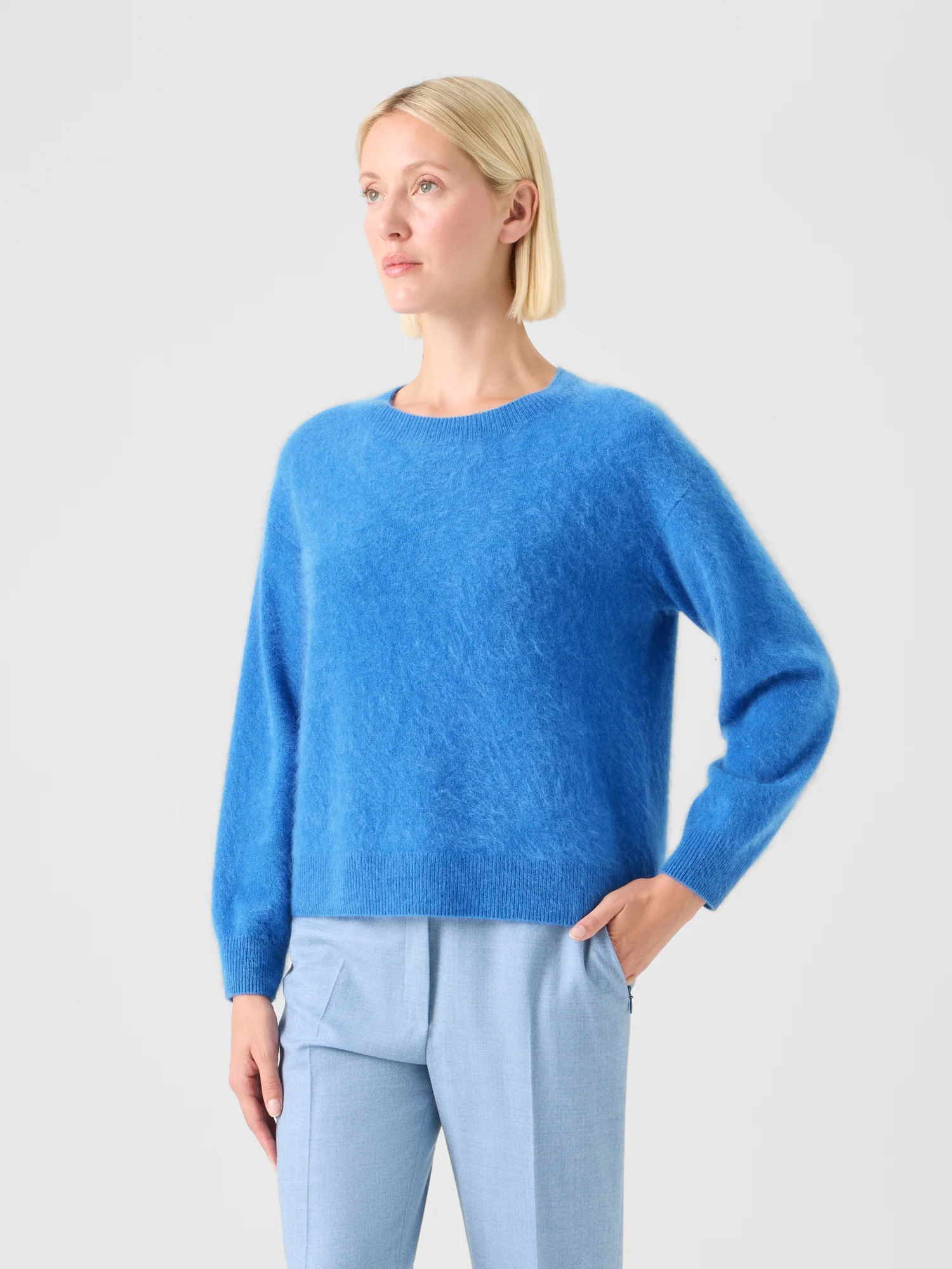 Cloud Cashmere Knit Sweater - Image 4