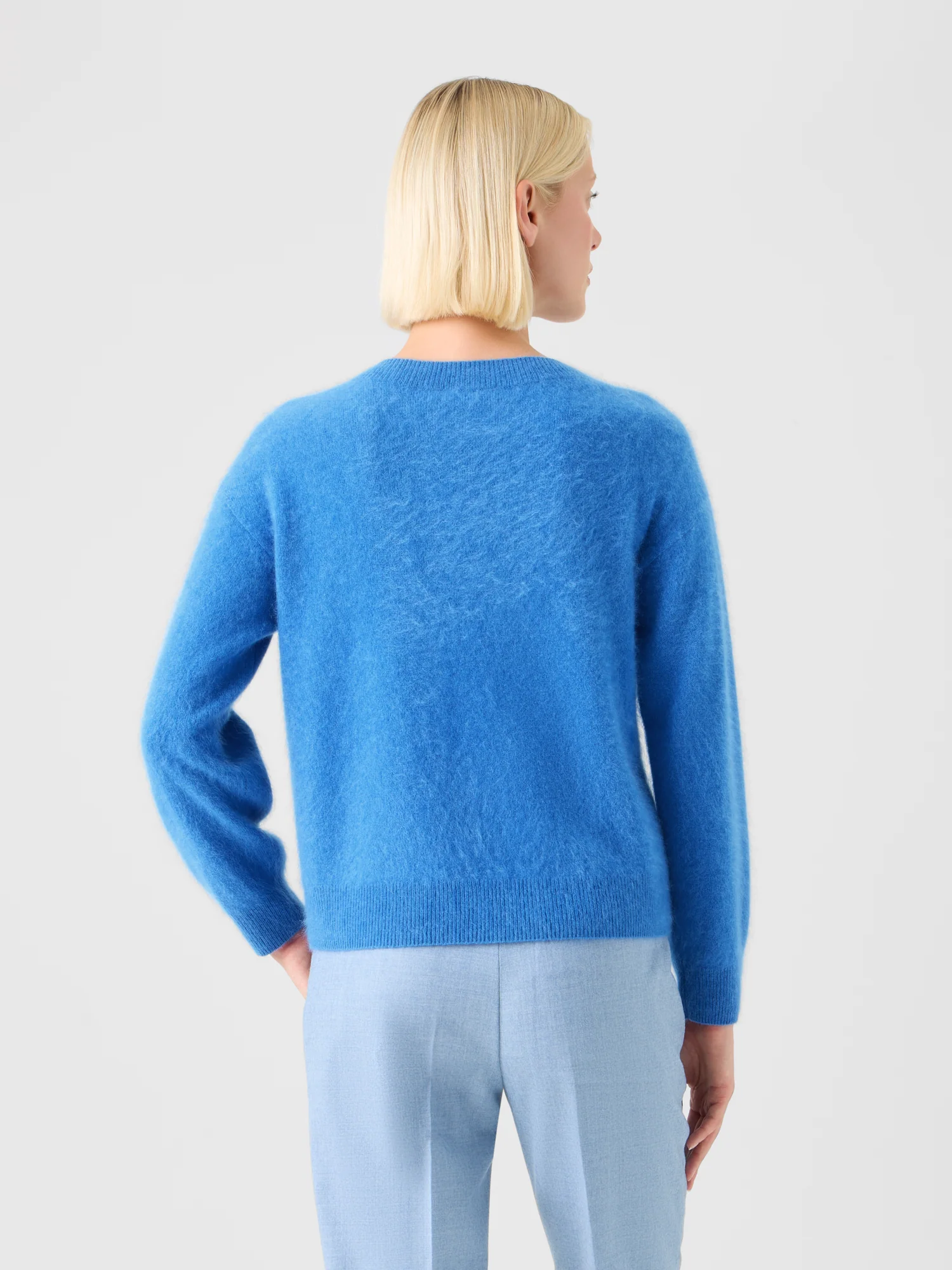 Cloud Cashmere Knit Sweater - Image 6