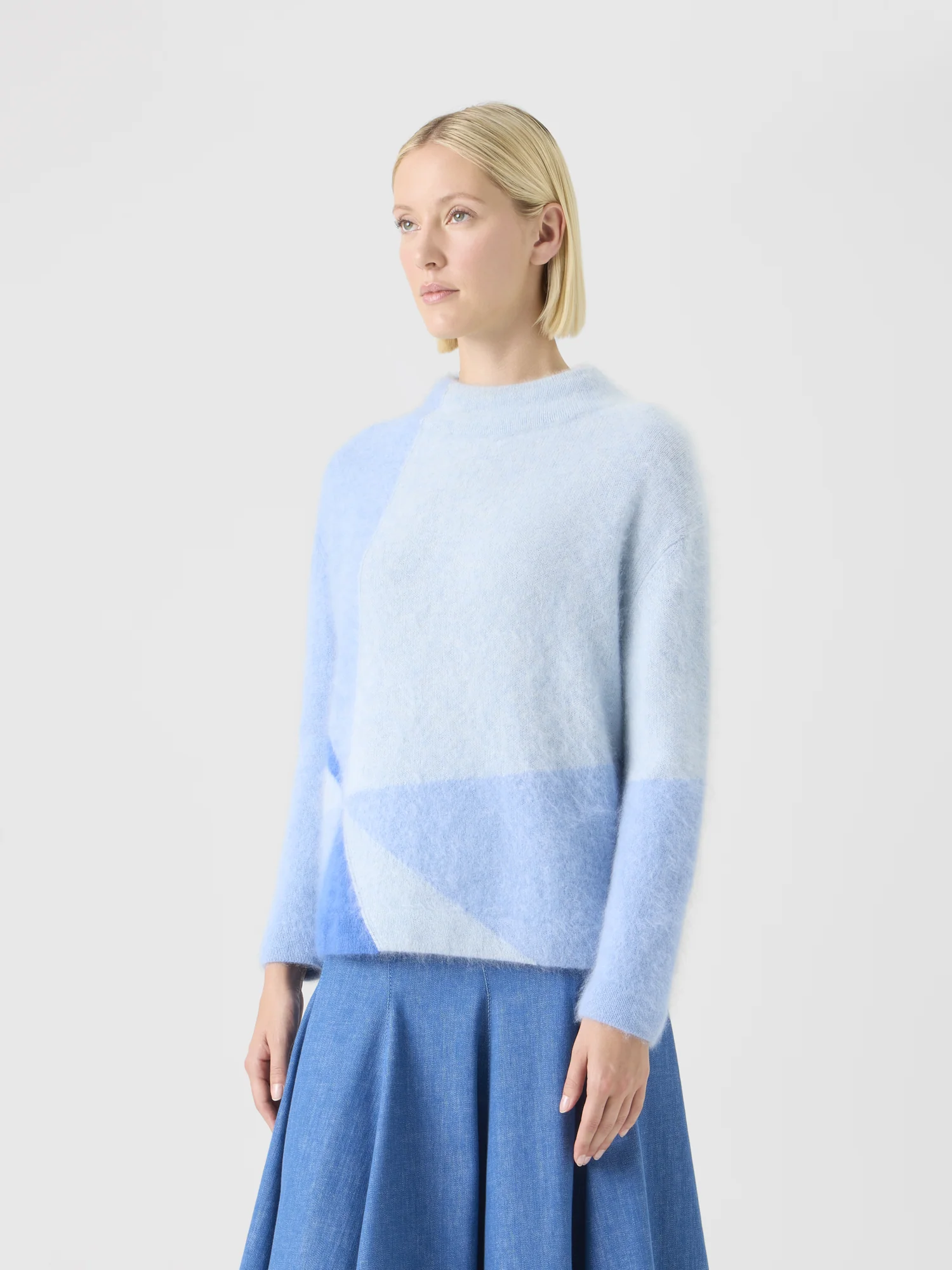 Cloud Cashmere Sweater with Sunbeam Intarsia - Image 4