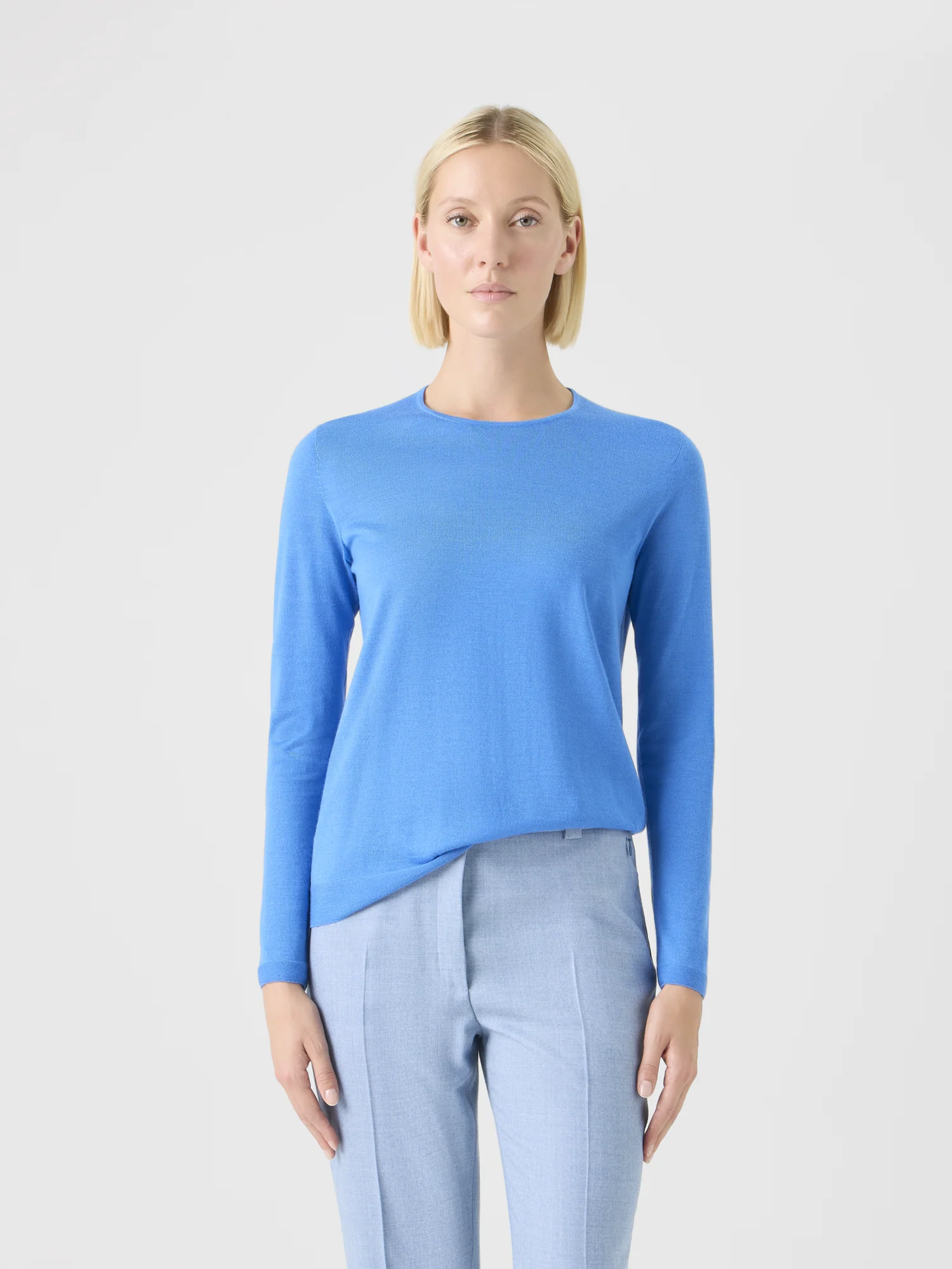 Seamless Crew Neck Sweater in Cashmere Silk - Image 2