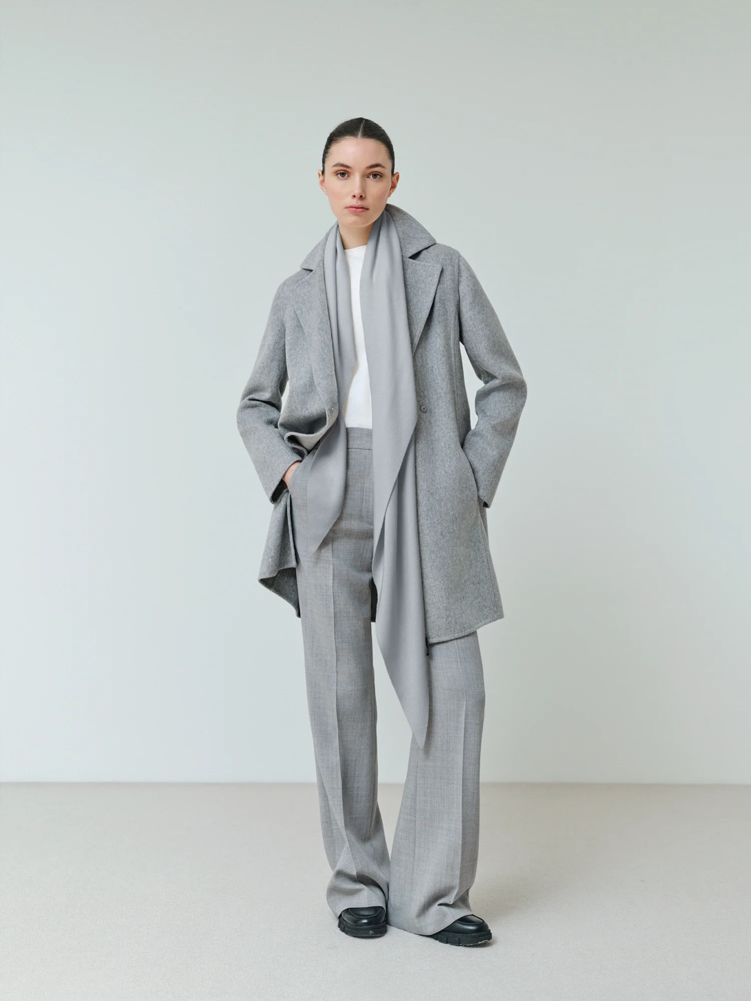 Lightweight Double-Face Cashmere Coat - Image 2