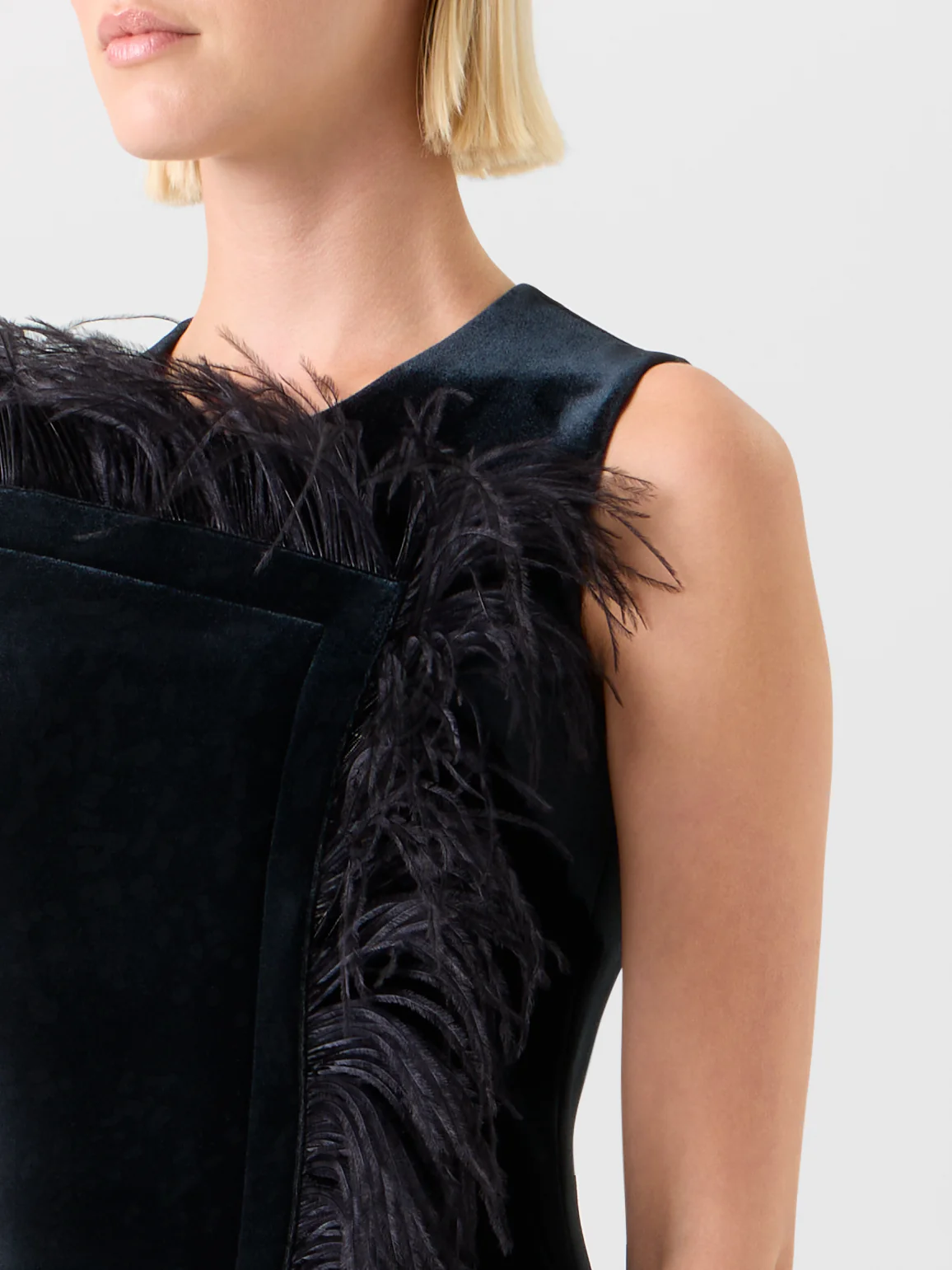 Short Velvet Neoprene Dress with Feather Trim - Image 3