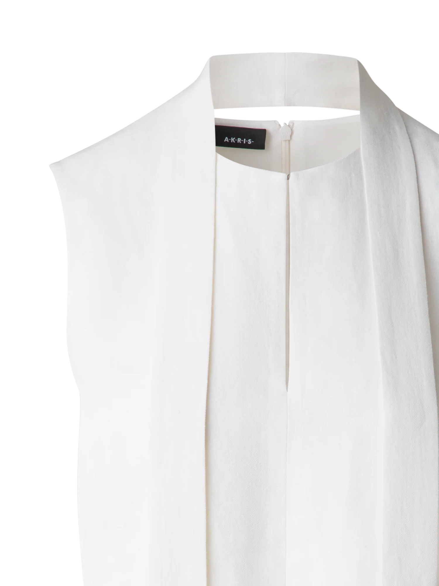 Sleeveless Tie Neck Blouse in Linen Blend - Image 5