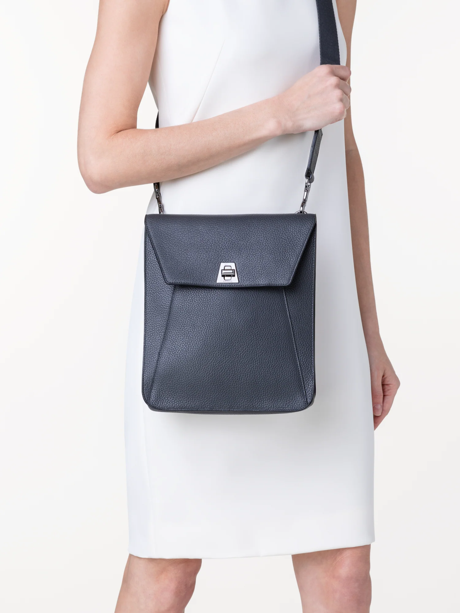 Anouk Small Messenger Bag - Image 2