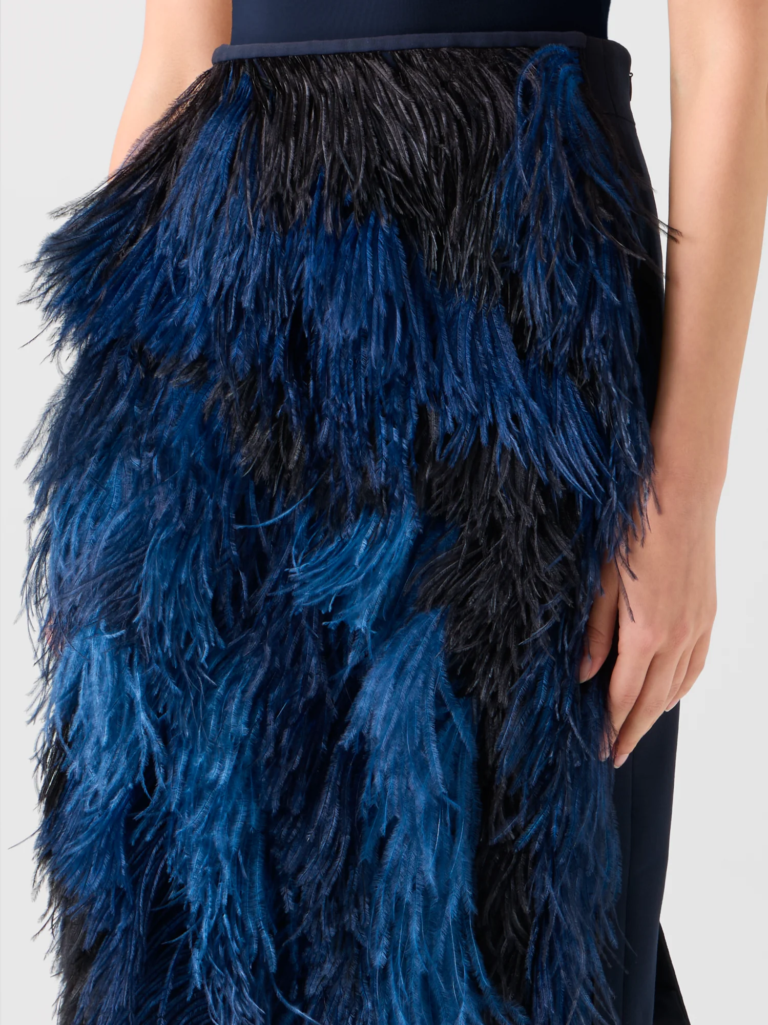 Wool Double-Face Feathered Pencil Skirt - Image 7